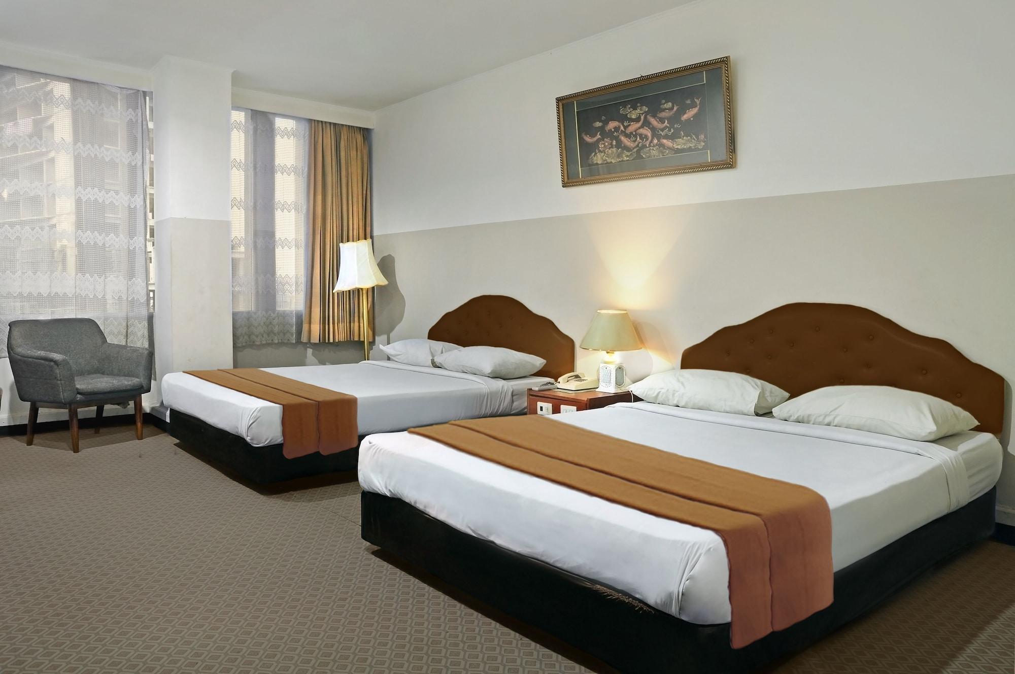 Hotel Banyuwangi Sintera Jakarta Exterior photo