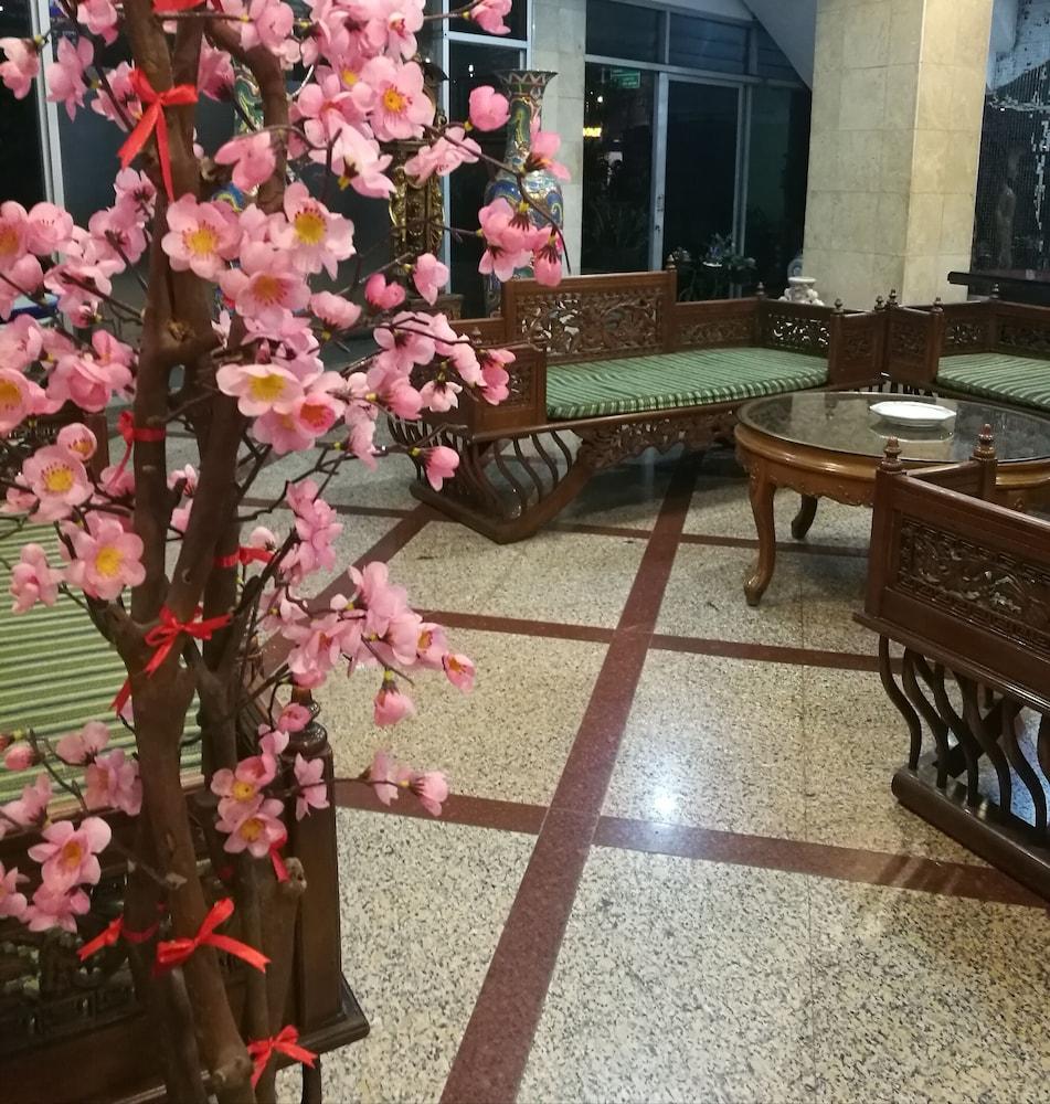 Hotel Banyuwangi Sintera Jakarta Exterior photo