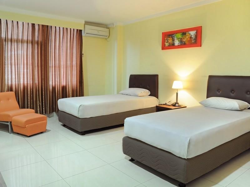 Hotel Banyuwangi Sintera Jakarta Exterior photo